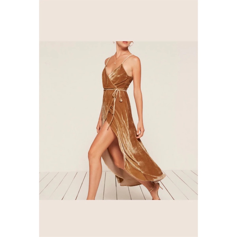 Reformation Anoush velvet wrap dress - like new, worn once!